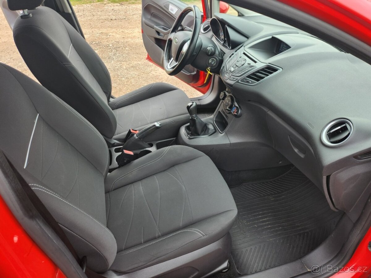 Ford Fiesta 1.5 DCI - 9