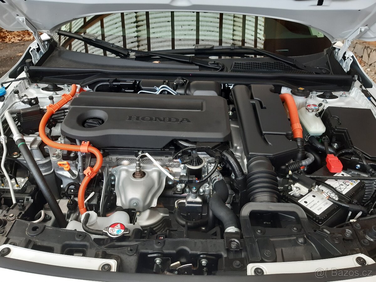 Honda Civic Hev 2.0 ADVANCE-nejvyšší výbava - 9