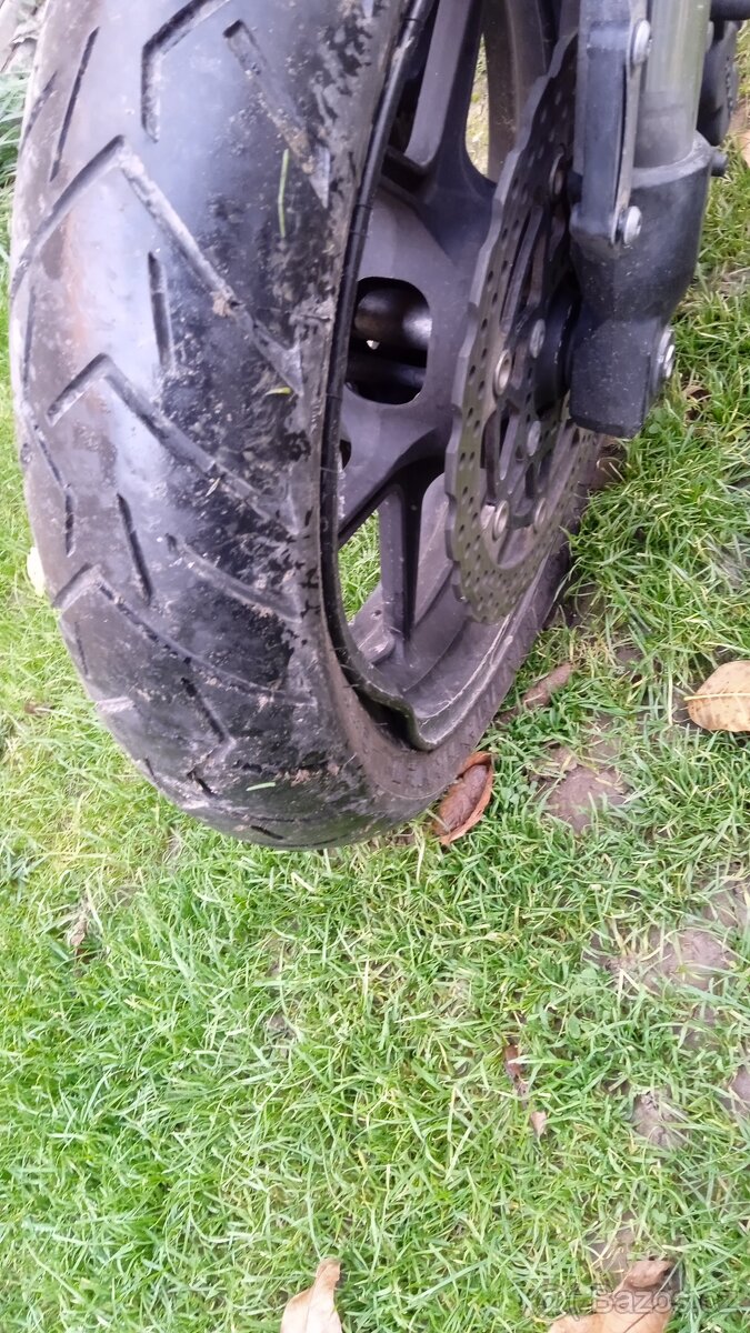 Kawasaki Versys 650 - 9