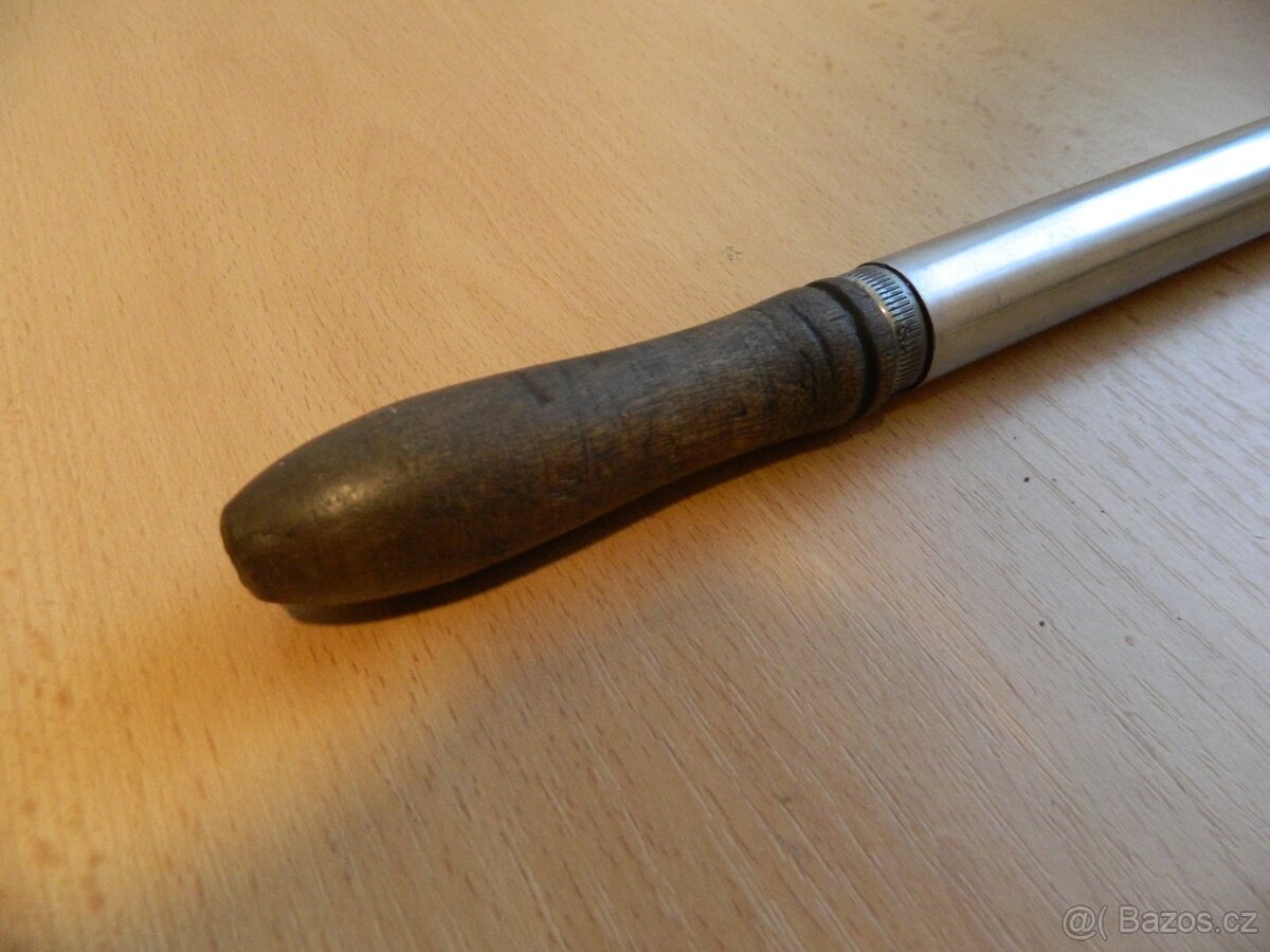 Prodám starou značenou pumpičku na kolo. - 9