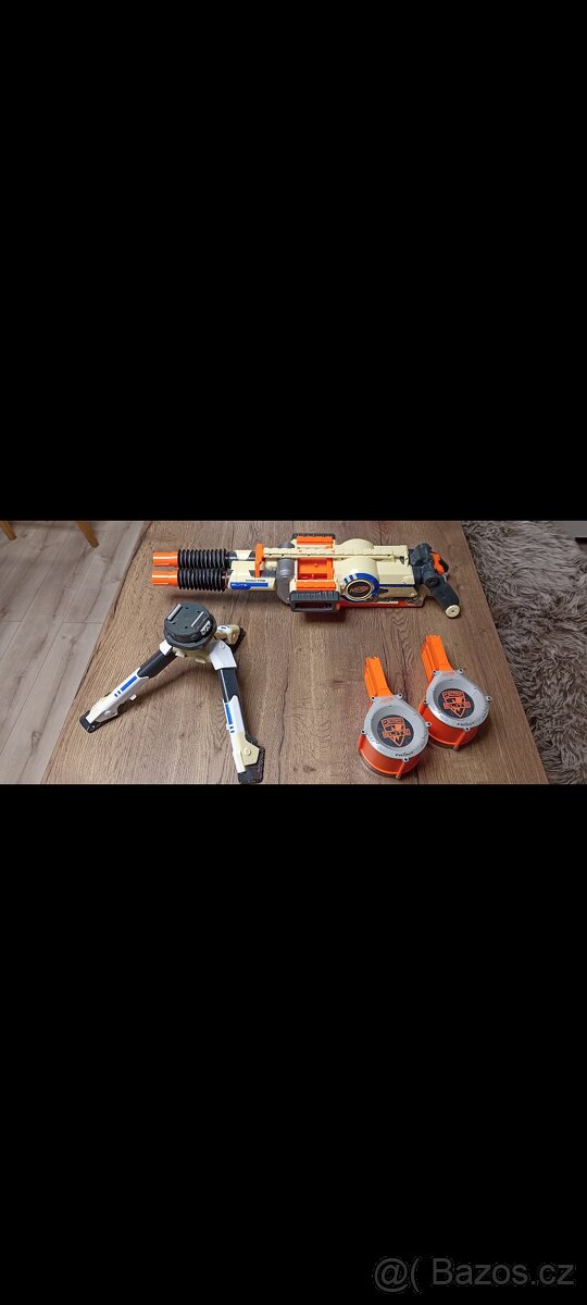 Velká sada NERF zbraní různé modely - 9