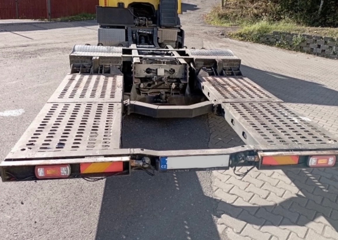 Scania odtahovka LKW - 9