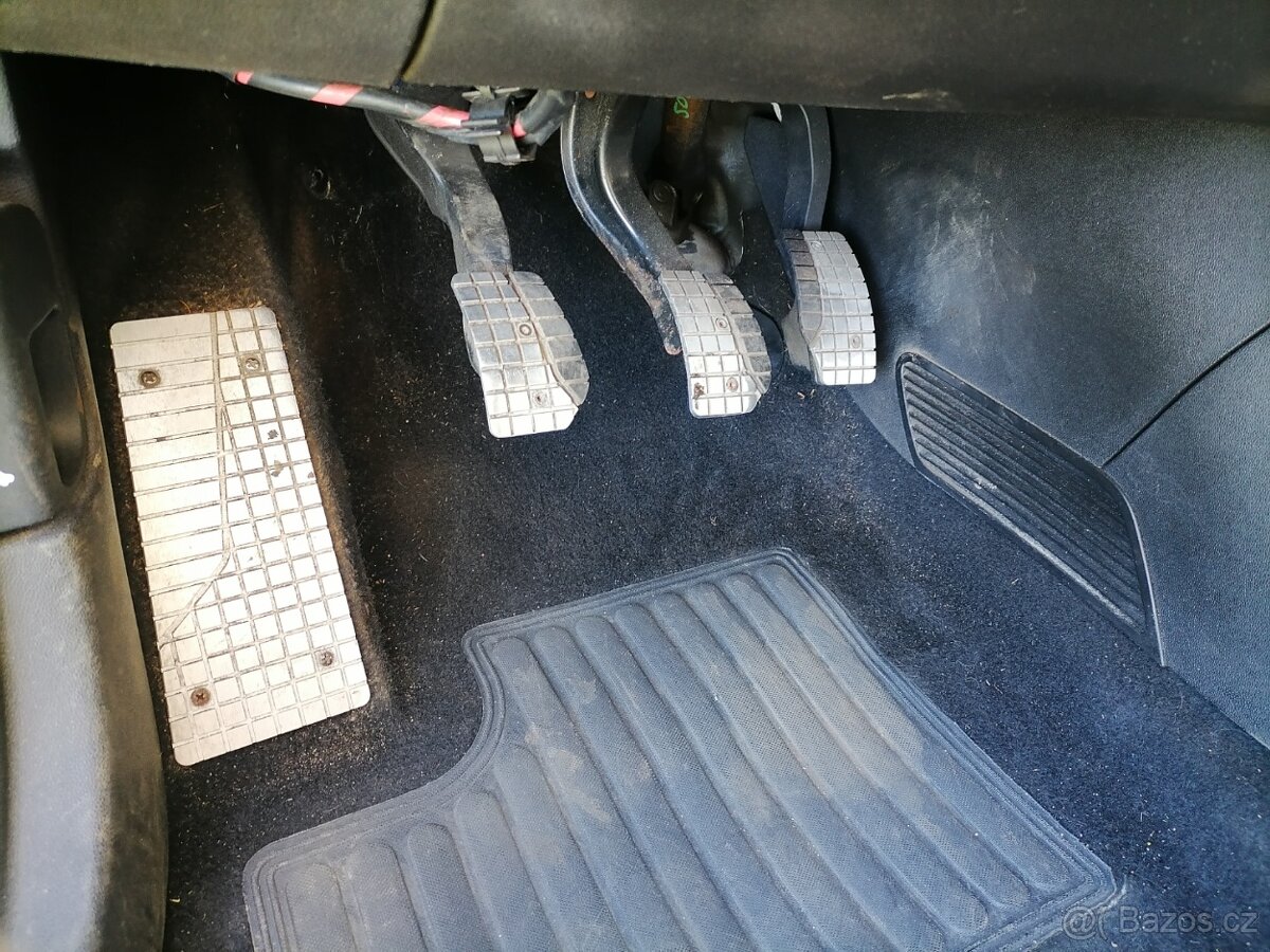 Fiat Punto Grande 1,9 D - 9