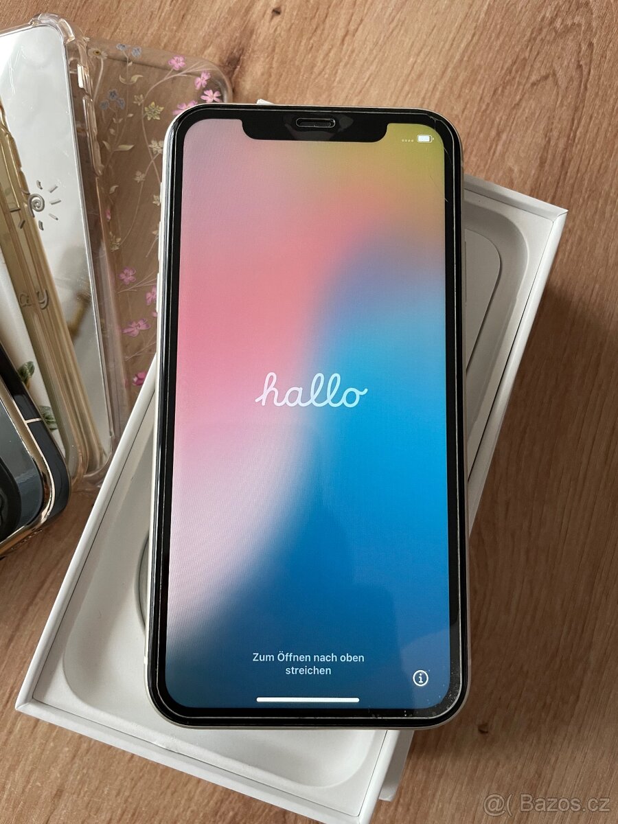 iPhone 11 64GB white - 9