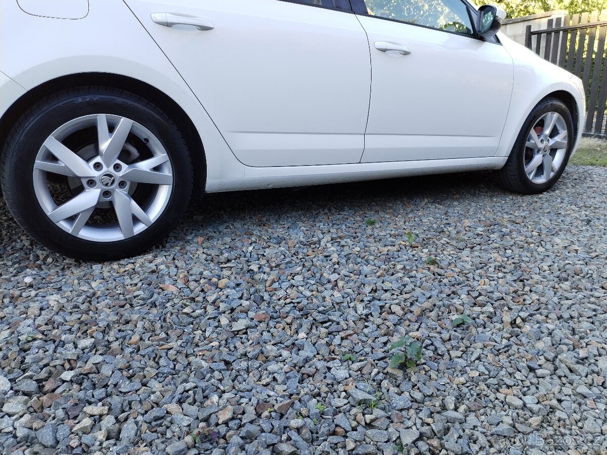 ALU kola 5×112,R17 LYRA - 9