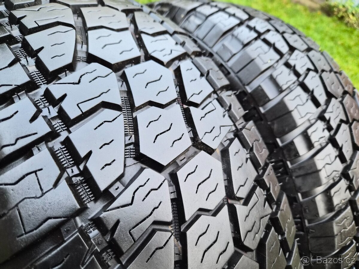 2x A/T (zimní) pneu Radar Renegade A/T5 - 265/65 R18 - 95% - 9