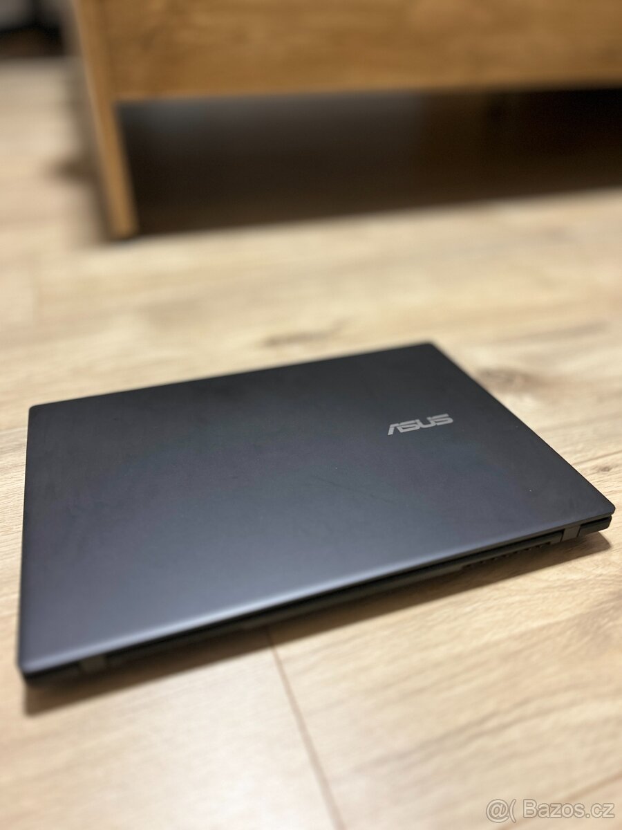 ASUS Vivobook Gaming V16 - 9