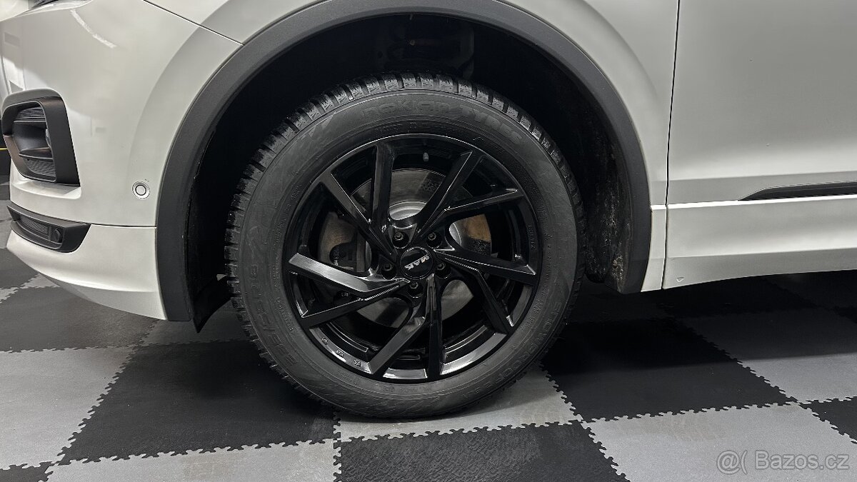 Seat Tarraco, 2 SADY KOL / TAŽNÉ / 4X4 - 9