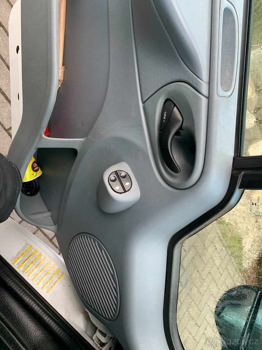 Transit 2.2 TDCI - 9