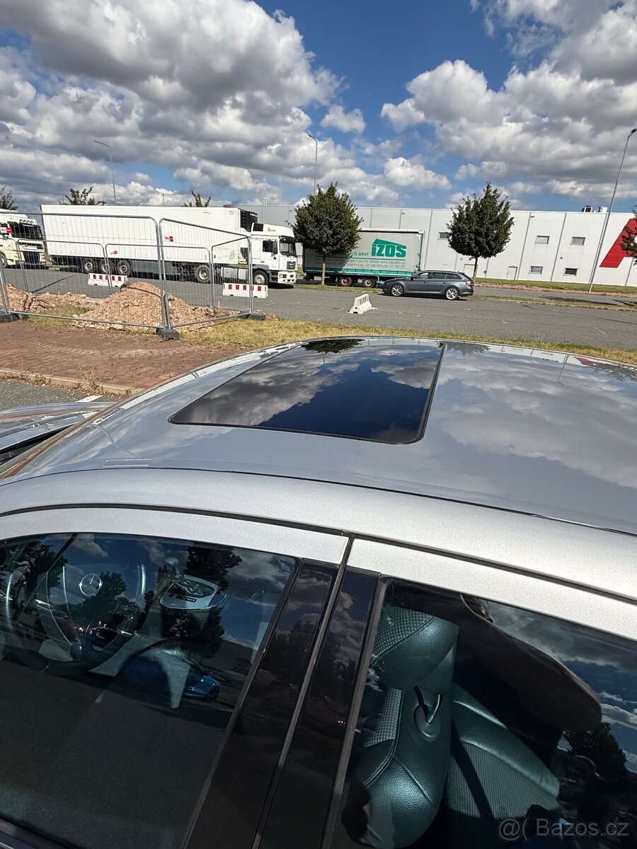 Mercedes-Benz E W211 3.2CDI AVANDGARDE - 9