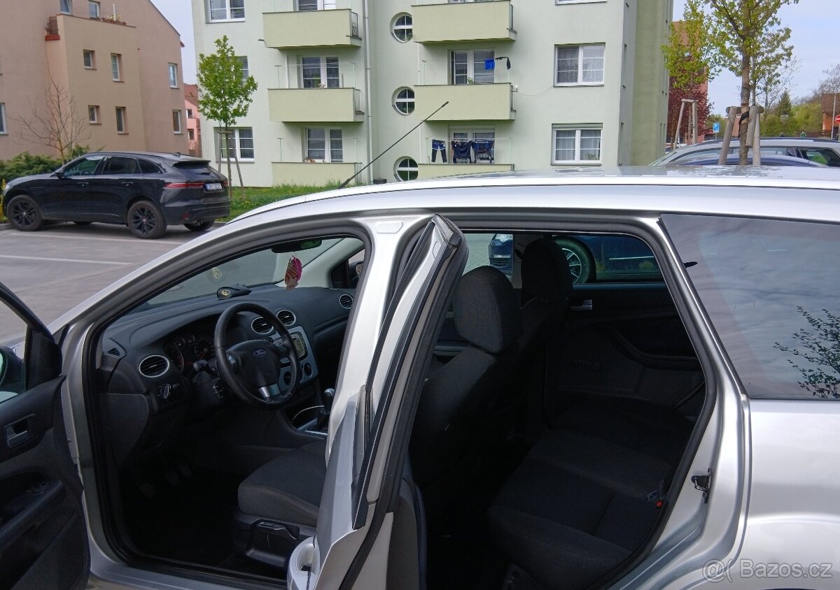 Prodám Ford Focus - 9