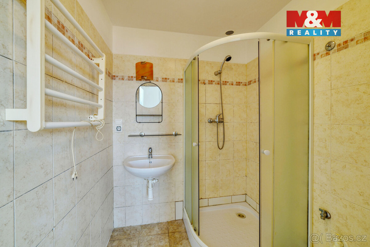 Prodej bytu 3+1, 74 m², Velká Hleďsebe, ul. Tyršova - 9