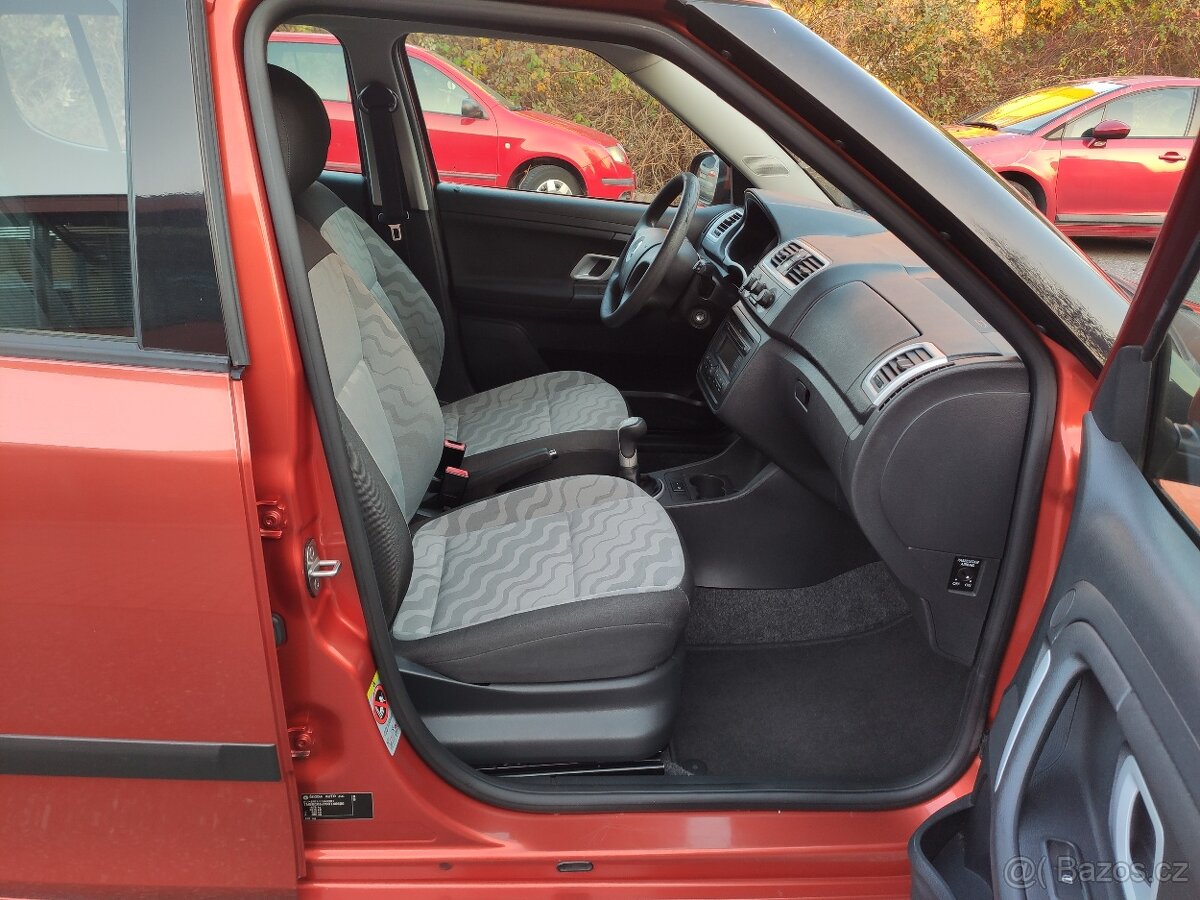 Škoda fabia 2 1.4i 63kw | 1. Majitel - 9