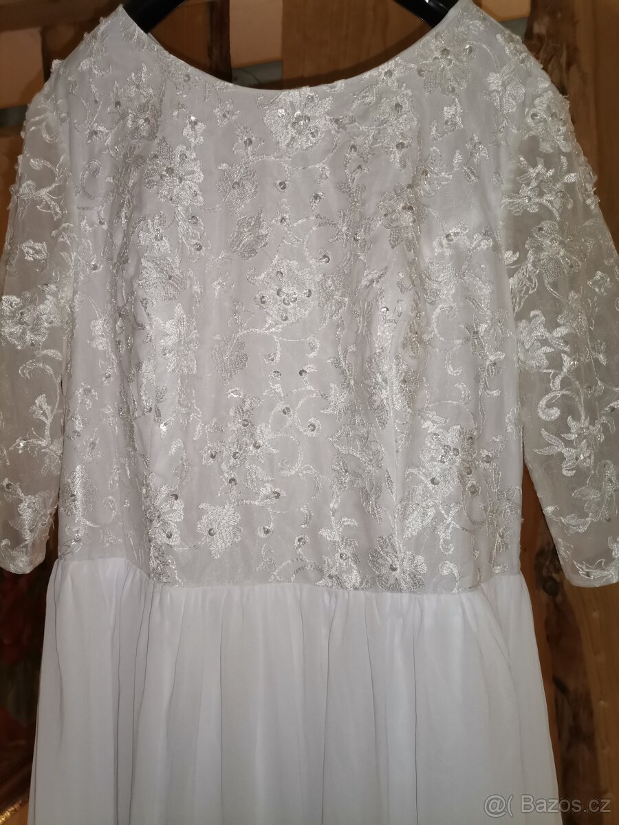 Svatební šaty - 9