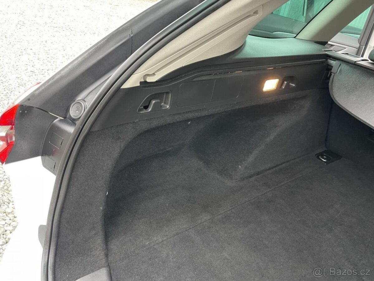 Opel Insignia 1.6CDT-i 130PS SELECTIVE TOP - 9