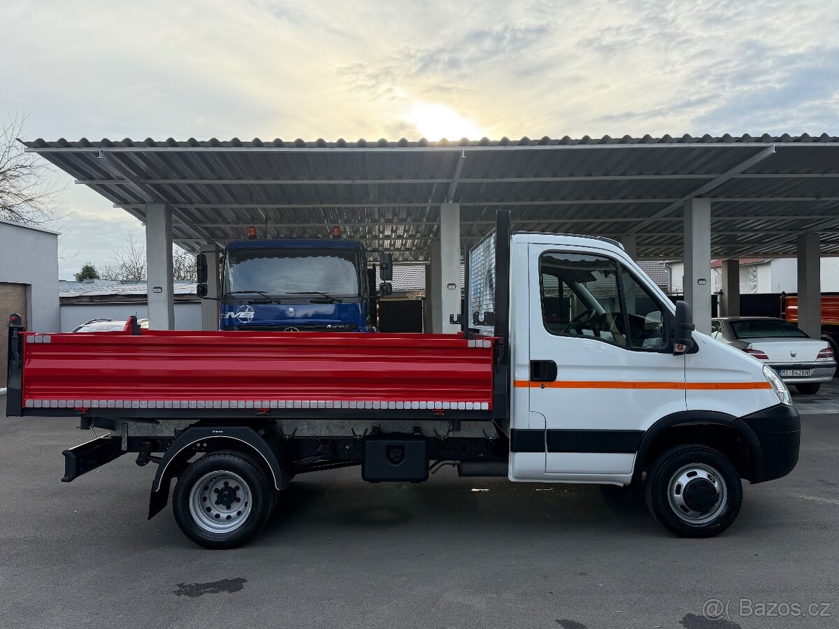 Iveco Daily 35C18 třístranný sklápěč - 9