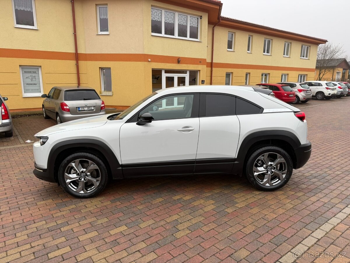 MAZDA MX-30 e-SKYACTIV EV 107kW-2023-12.113KM-ZÁRUKA DO 2029 - 9