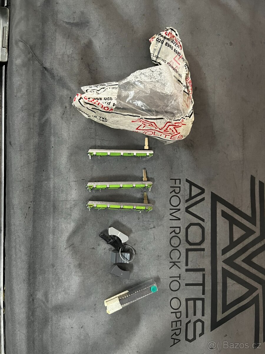 Avolites pearl 2004/2008 - 9