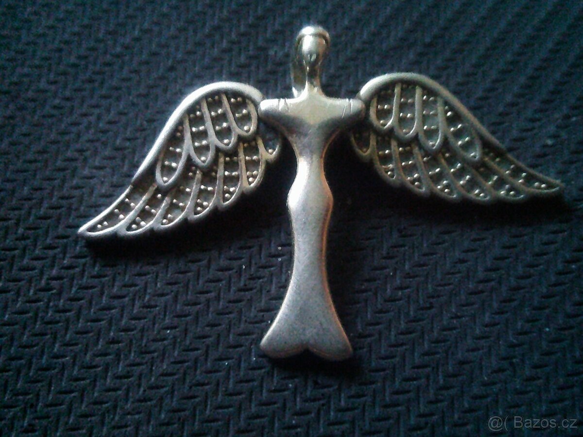 Stříbrný řetízek + stříbrný přívěšek anděl - 9