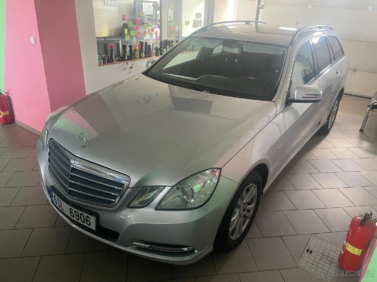 MB E 220CDi combi 2011 Automat, výb. Elegance - 9