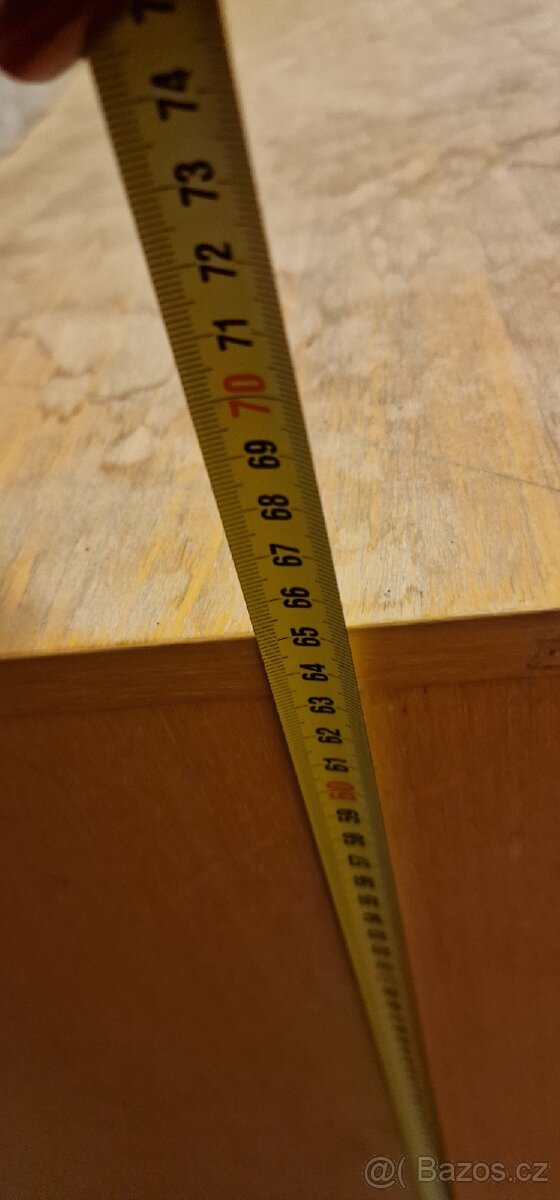 Nabízím uzamykatelnou skříňku ZDARMA - 9