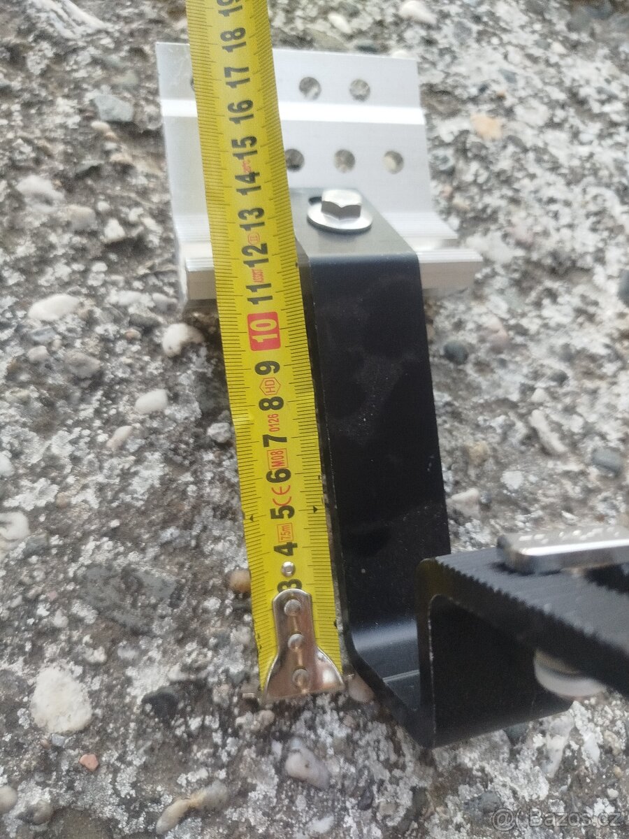 prodám střešní háky pro FV panely - 9