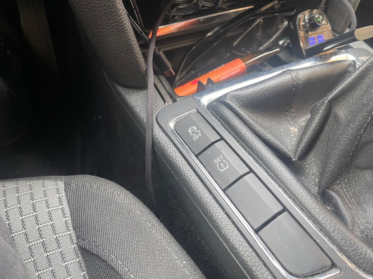 skoda superb 2.0 tdi 103 kw - 9