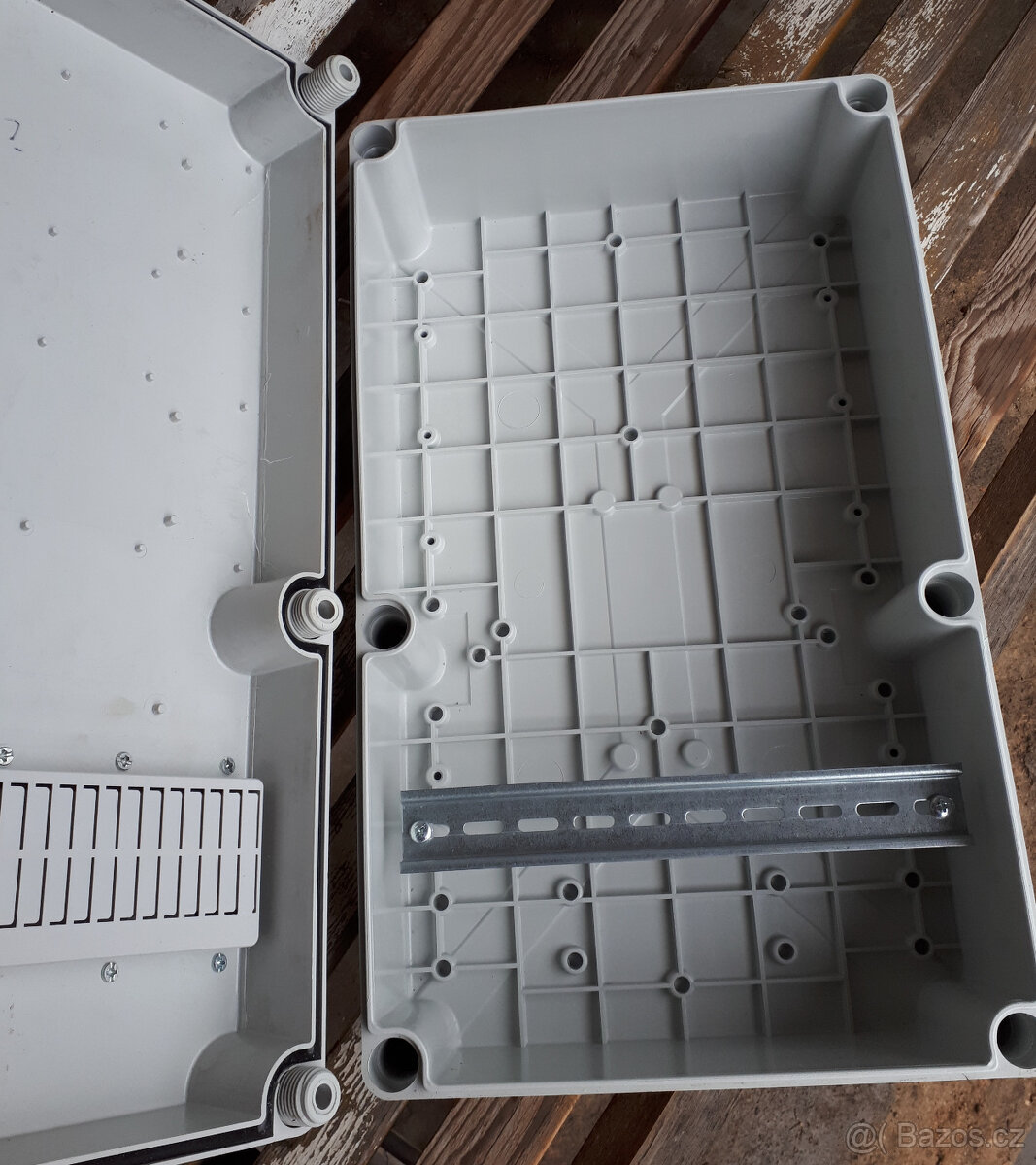 Velké elektroskříně / elektrokrabice - SLEVA - 9