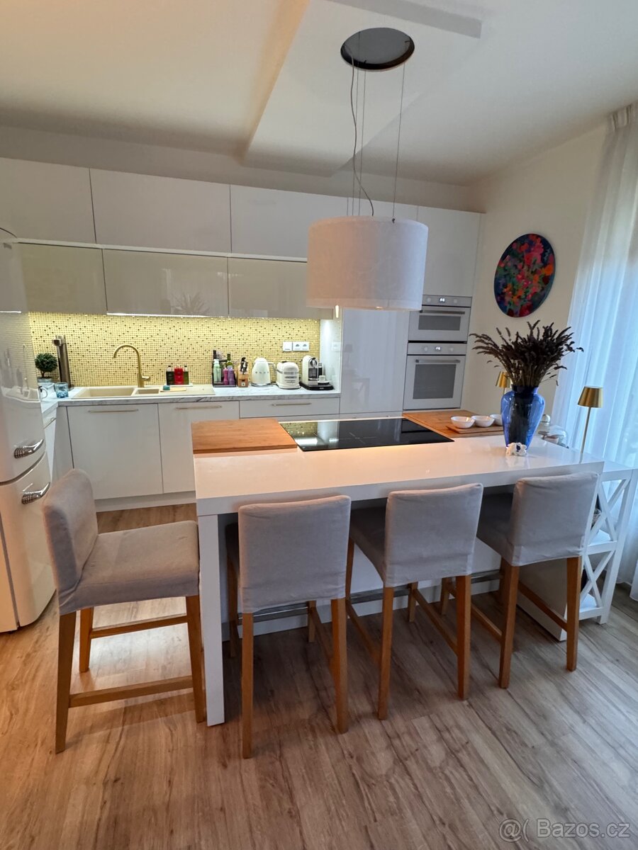 Sada 4 barových židlí Ikea Henriksdal - 9