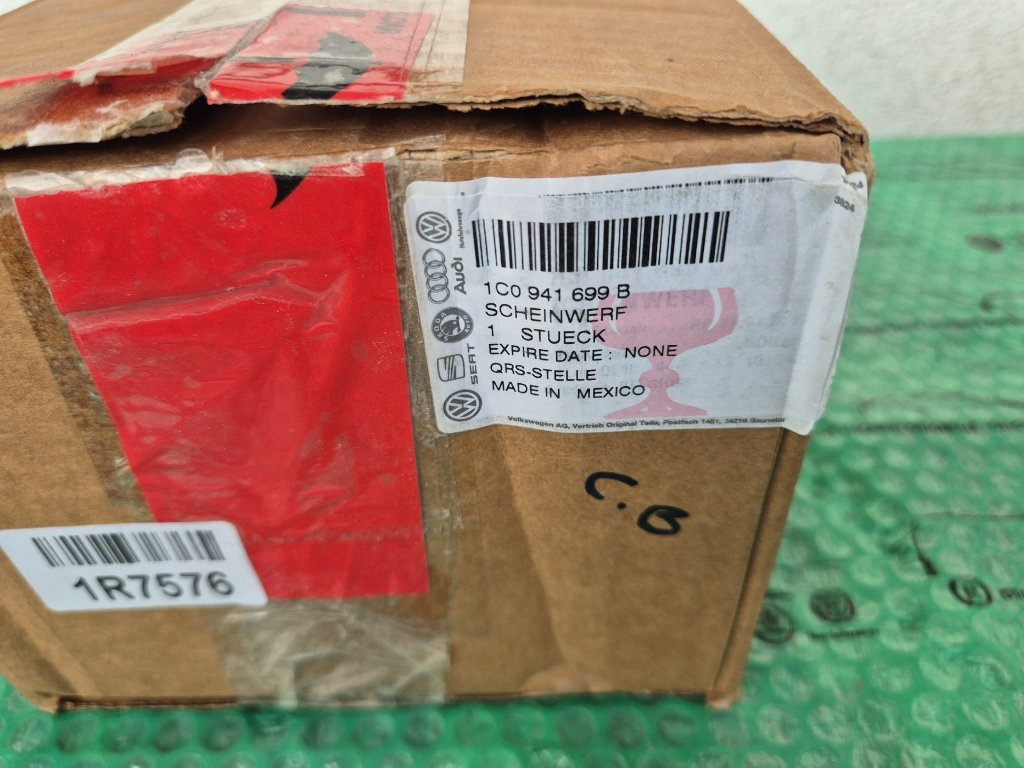 přední levá mlhovka Škoda Octavia II RS,SCOUT 1C0941699B - 9