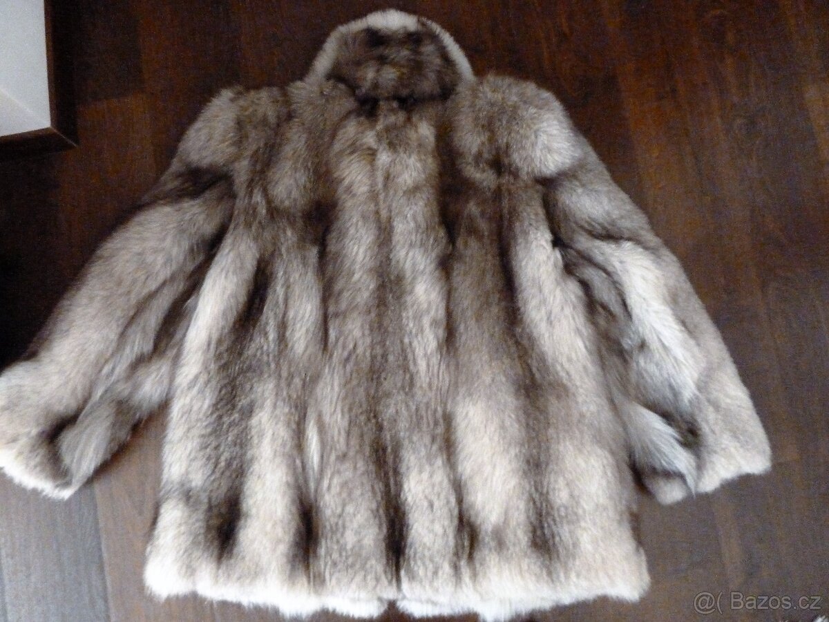 Krátký kožich z lišky - 9