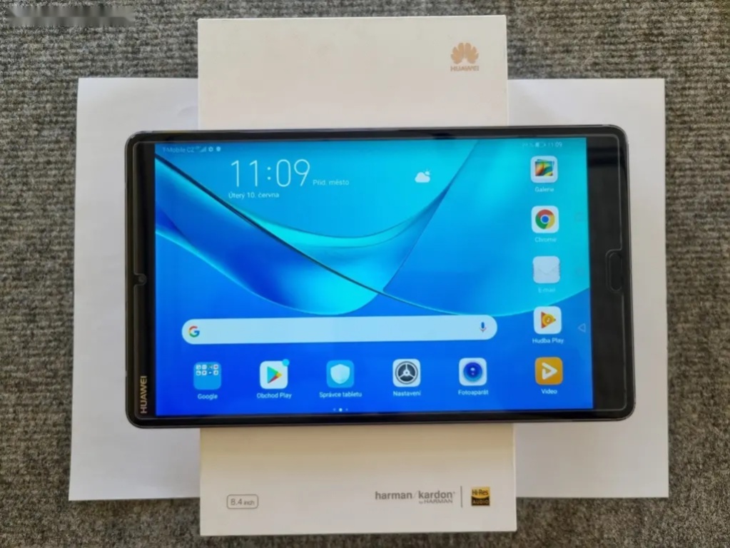 Huawei MediaPad M5, 8,4", 4GB/32GB, LTE, šedý - 9