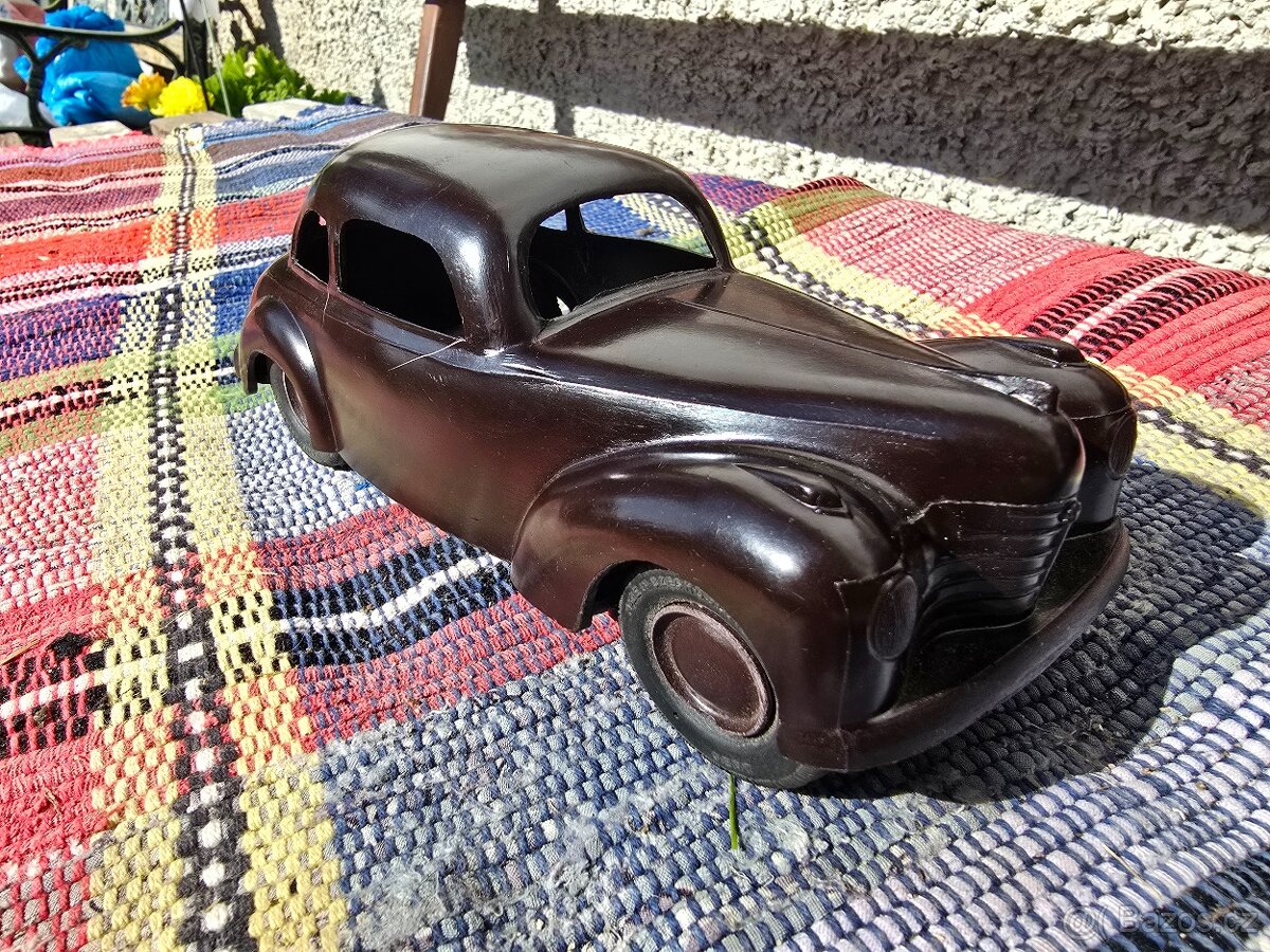 VELKÁ ŠKODA TUDOR -ŠERÝ - 9