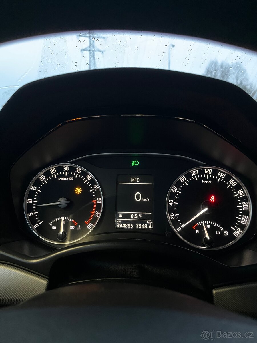 Škoda octavia 2 facelift - 9