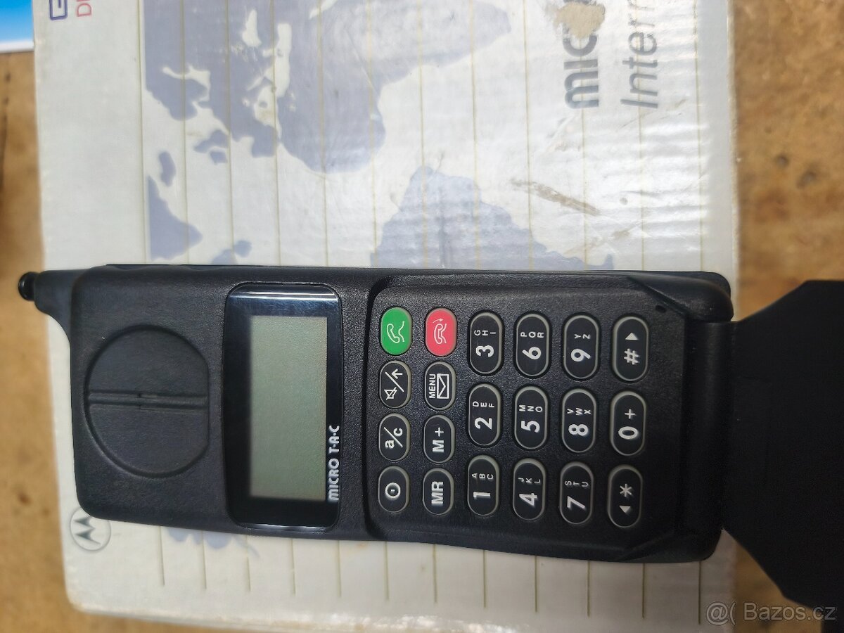 Motorola micro T-A-C - 9