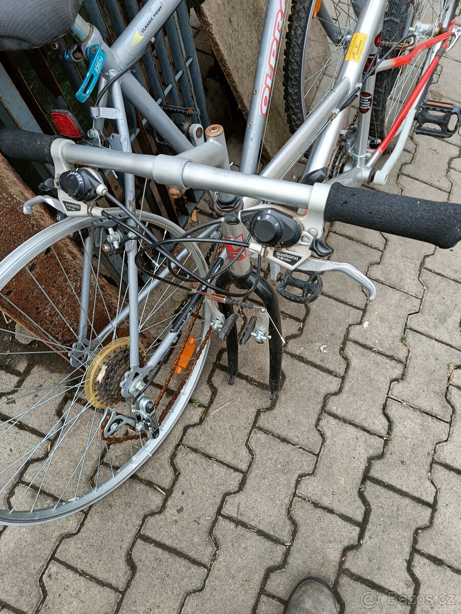 Náhradní díly - 9