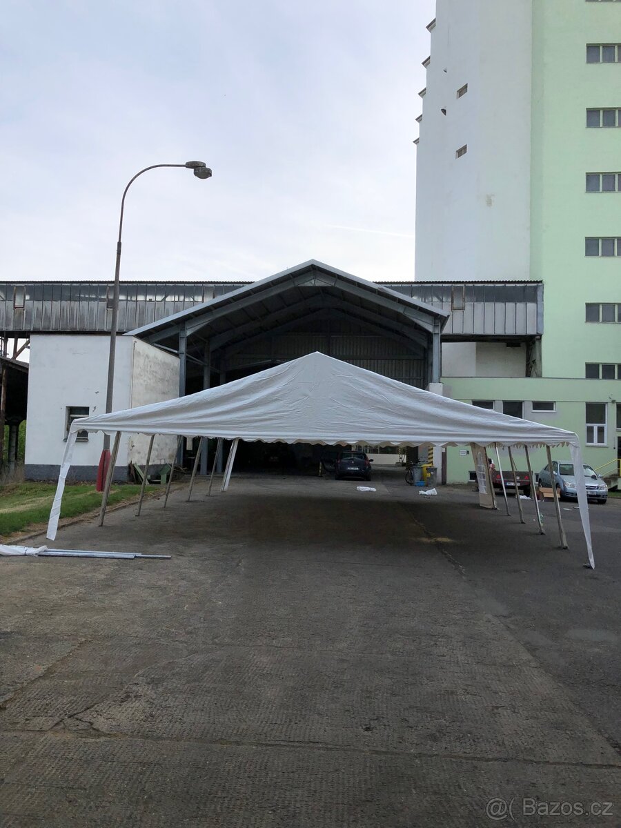 Party stan 12x8m - 9