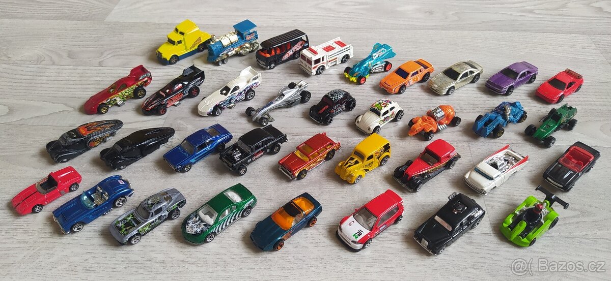 autíčka - angličáky Hot Wheels - 9