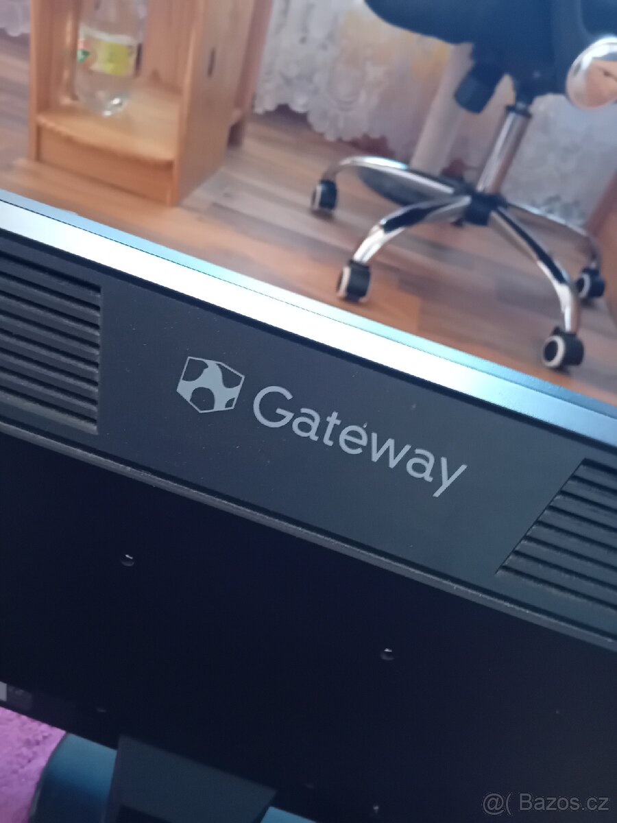LCD monitor Gateway MW19V, 19" - 9