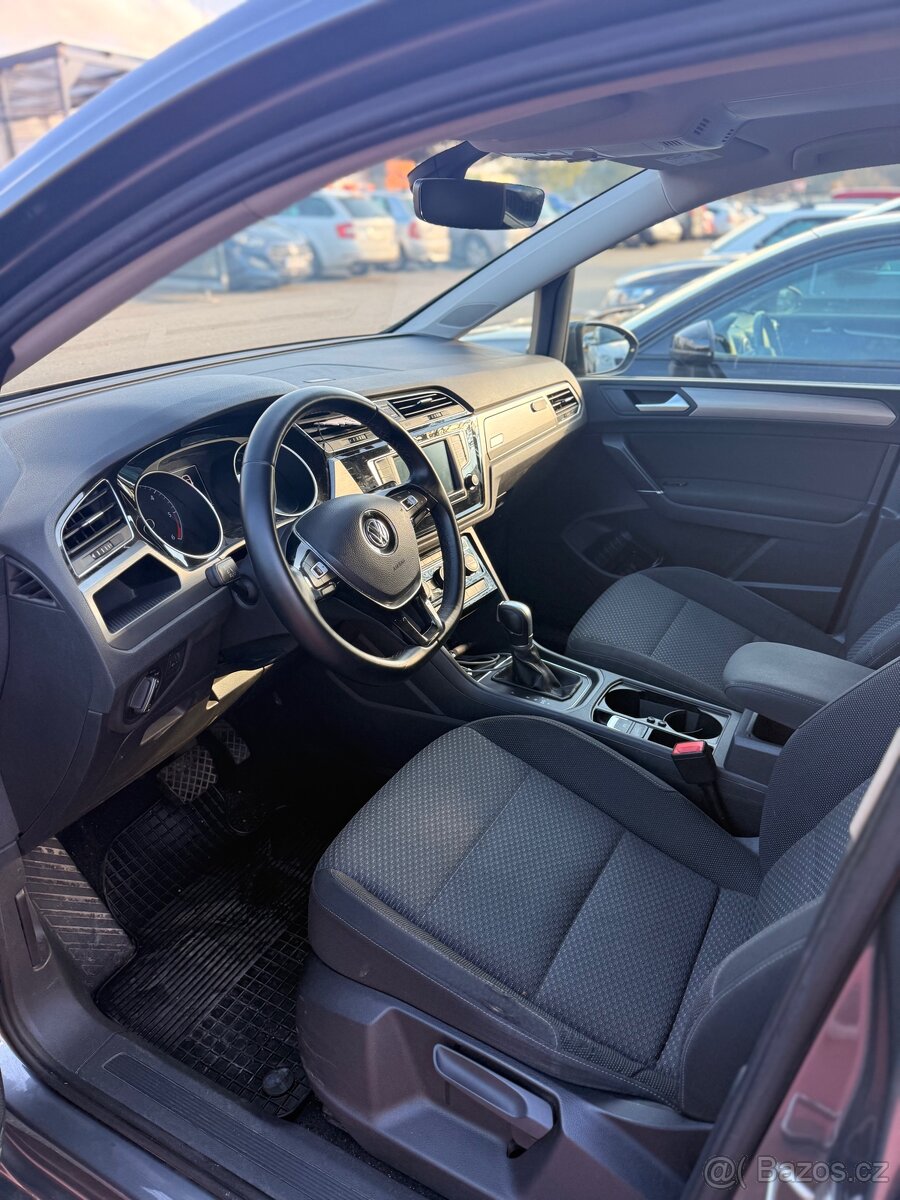 Touran / 2017 / DSG 6.st / 7mist / 2.0TDI 110kw - 9
