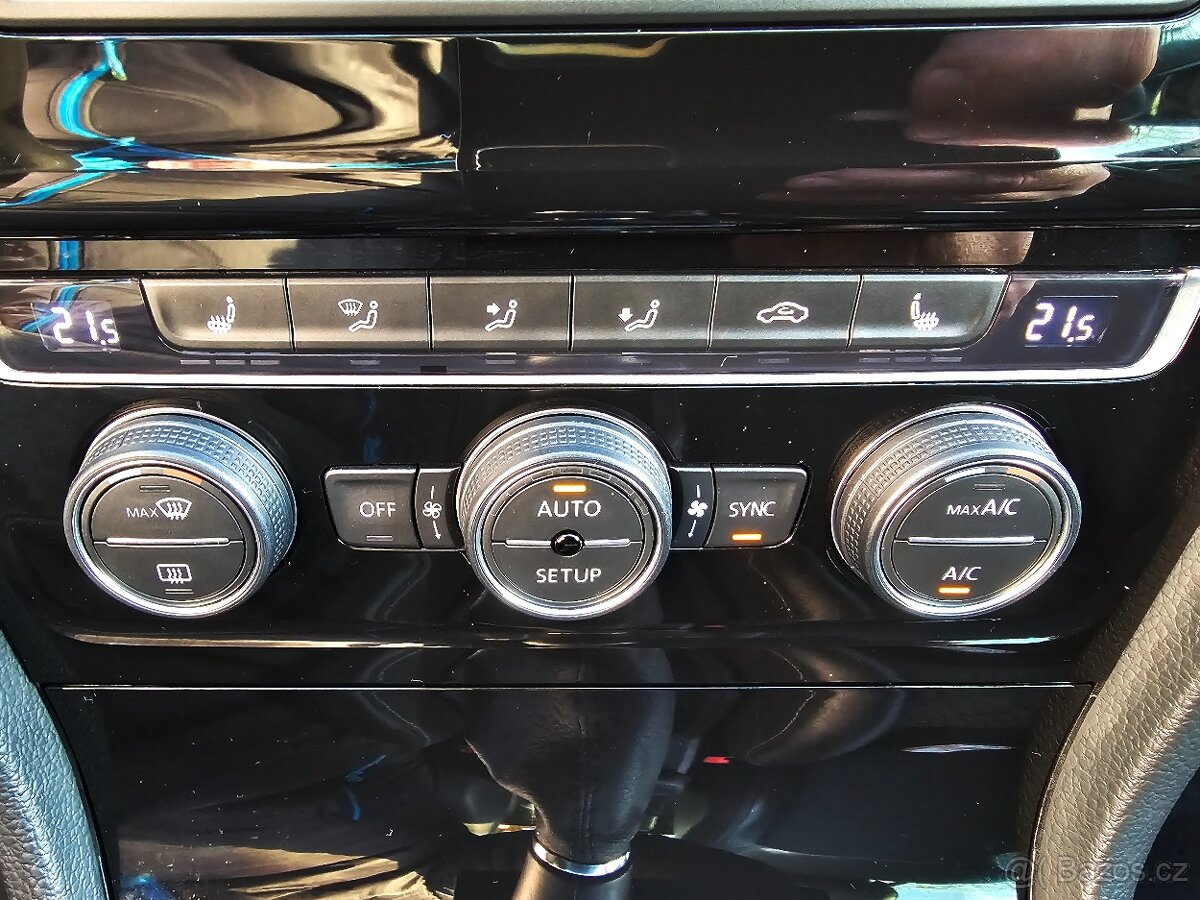 Golf VII 1,4TSi 90KW Highline 2014 NAVI, DAC, ALU, STK - 9