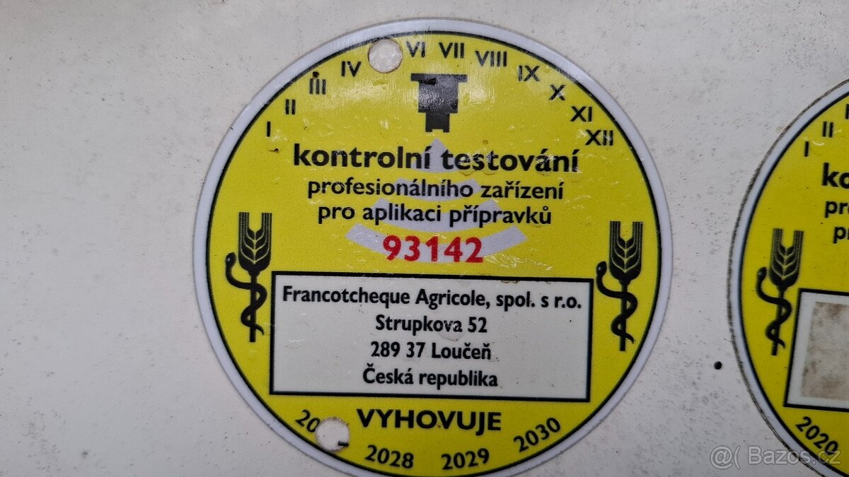 Postřikovač Knight 2000l 18m tažený - 9