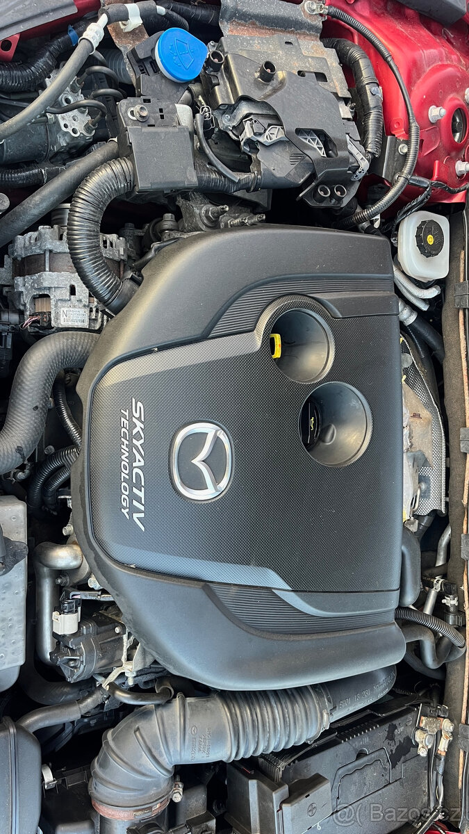 375.MAZDA 6 GJ 2.2 SH01 - 9