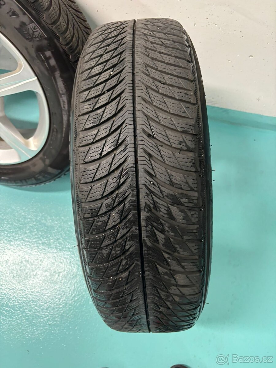 Zimní kola na Mercedes GLB / GLA (215/65 R17), Top stav - 9