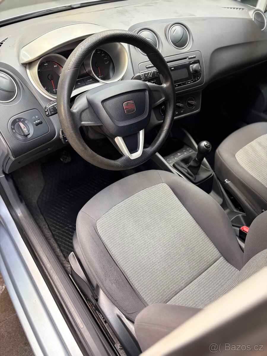Seat Ibiza 1.6 nafta - 9