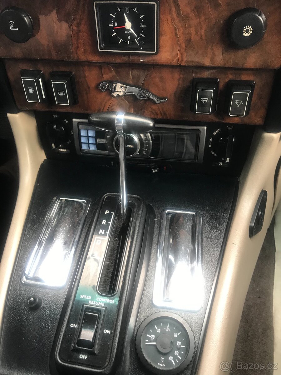 Predám Jaguar XJ 4.2 Sovereign - znížená cena - 9