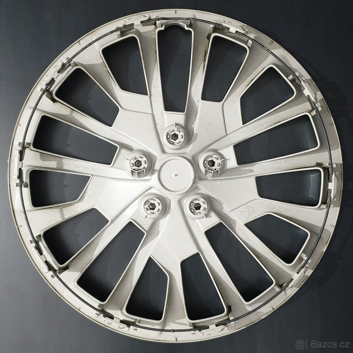 Poklice Peugeot 17" ORIGINÁLNÍ č. A15 - 9