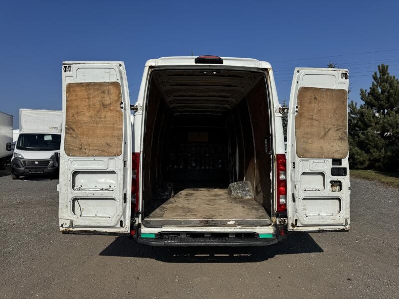 Prodám Iveco Daily 3.0HPT,35C15,dvoumont.,klima - 9