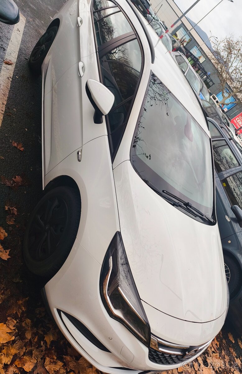 Opel astra K ST 2019 - 9