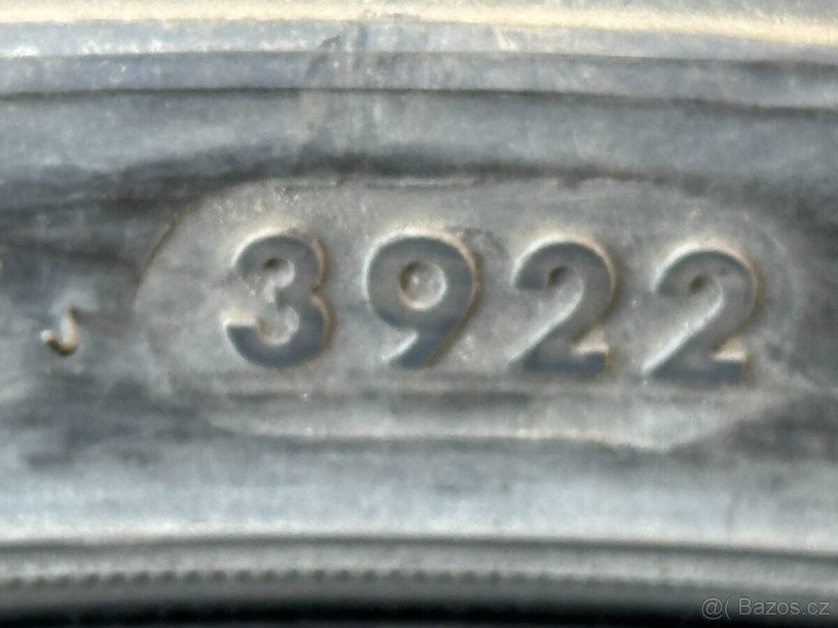 Volkswagen 5x112 R19 - 9